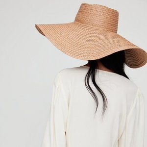 Aritzia Auxiliary Hamptons Straw Hat in XS/S